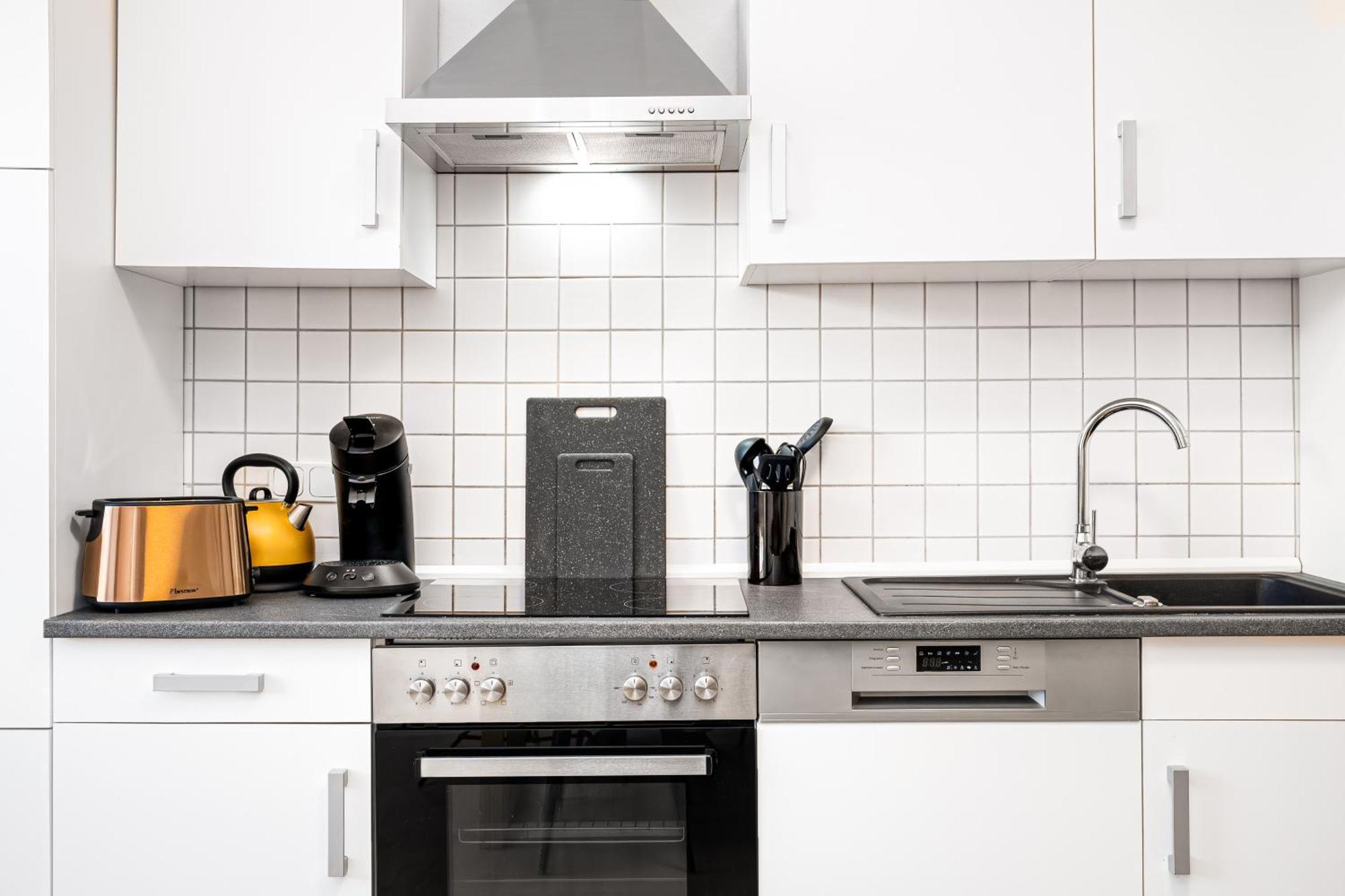 Smart Home - Essen - Perfect For 5 Guests! Central - Balcony - Netflix - Free Parking Zone Eksteriør bilde